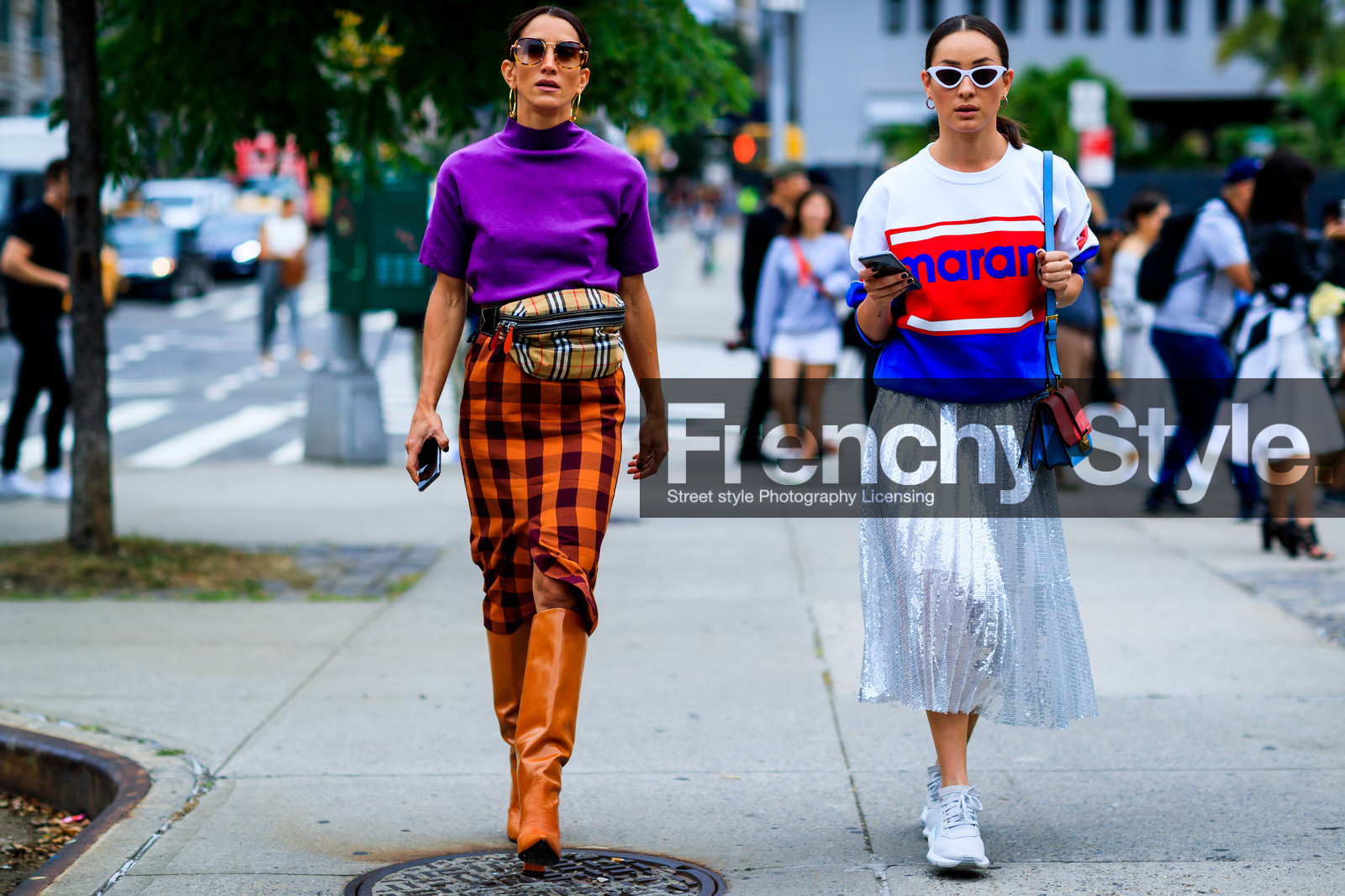 beige bag, blue bag, burberry, camel boots, checked, fanny pack, gingham, graphic bag, graphic skirt, graphic sweater, high heels, isabel marant, leather bag, leather shoes, orange skirt, plaid, pleated skirt, printed bag, printed skirt, printed sweater, purple sweater, red bag, shiny skirt, silver skirt, sunglasses, tartan, white sneakers, white sweater, fashion week, frenchystyle, FW, jonathan paciullo, street style, NYFW, NEW YORK, SPRING SUMMER 2019, SS 19, atmosphere details, horizontal, full length