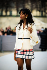 dior, christian dior, dior belt, dior bag, white handbag, plaid skirt, mini skirt, white heels, white blazer, overlayed necklaces, stud earrings, white skirt, fashion week, frenchystyle, FW, jonathan paciullo, street style, AUTUMN WINTER 2022-2023, FALL WINTER 2022_2023, FW 22-23, PFW, PARIS, vertical, detail