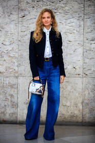 chloe bag, white leather bag, face printed bag, chloe jacket, chloe look, chloe shirt, denim, blue jeans, navy blue jacket, white shirt, lace shirt, flare jeans, loose jeans, pearl earrings, dangling earrings, fashion week, frenchystyle, FW, jonathan paciullo, street style, PFW, PARIS, SPRING SUMMER 2021, SS 21, vertical, full length