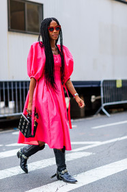 black bag, braids, fashion week, frenchystyle, full length, FW, jan-michael quammie, jonathan paciullo, leather bag, NEW YORK, NYFW, pink dress, SPRING SUMMER 2018, SS 18, street style, studs, sunglasses, vertical