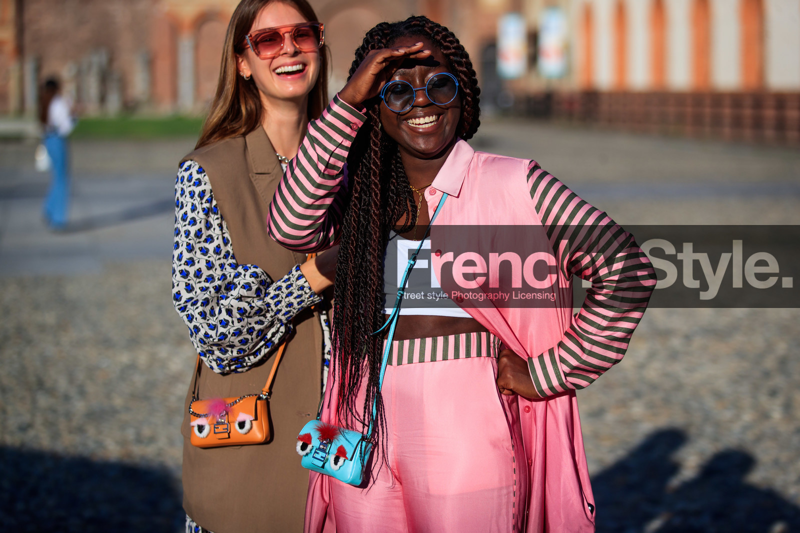pink pants, pink jacket, striped jacket, striped pants, long jacket, white top, cropped top, crossbody bag, mini bag, blue leather bag, round shape sunglasses, blue sunglasses, sleeveless jacket, kaki jacket, floral printed dress, blue dress, mini dress, long sleeves dress, orange leather bag, feather details bag, fendi bag, lois opoku, jacqueline zelwis, fashion week, frenchystyle, FW, jonathan paciullo, street style, MFW, MILAN, SPRING SUMMER 2021, SS 21, horizontal, atmosphere details, detail