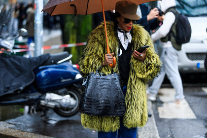 atmosphere details, AUTUMN WINTER 2016-2017, AW 16-17, black bag, black bandana, black sweater, blue denim, brown hat, denim pants, detail, FALL WINTER 2016-2017, fashion week, frenchystyle, fur jacket, FW, FW 16-17, green fur, green jacket, horizontal, jeans, jonathan paciullo, leather bag, LFW, LONDON, MENSWEAR, rings, street style, sunglasses, trousers, white shirt