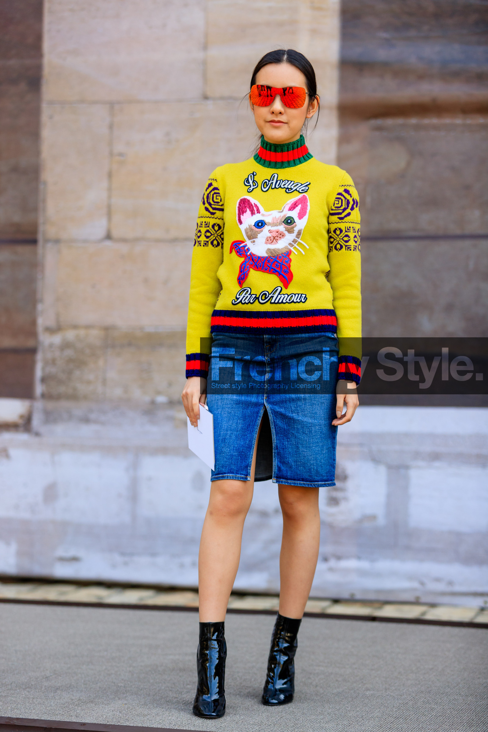 AUTUMN WINTER 2016-2017, aviator sunglasses, AW 16-17, black boots, blue denim, denim skirt, FALL WINTER 2016-2017, fashion week, frenchystyle, full length, FW, FW 16-17, gucci, HAUTE COUTURE, high heels, jonathan paciullo, leather boots, MENSWEAR, mirror effect, PARIS, PFW, printed sweater, street style, sunglasses, vertical, yellow sweater