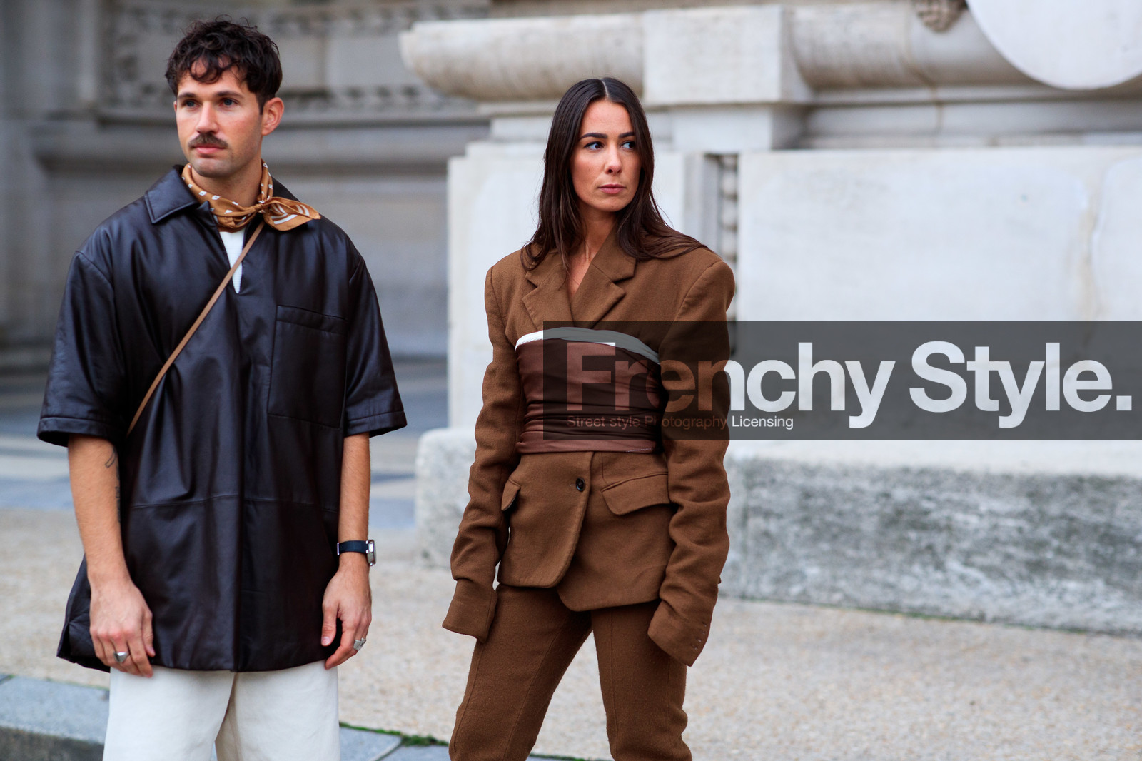 alice & j.s, alice barbier, JS roques, brown leather shirt, brown jacket, brown pants, brown suits, brown scarf, belted jacket, belt scarf, camel scarf, fashion week, frenchystyle, FW, jonathan paciullo, street style, PFW, PARIS, SPRING SUMMER 2021, SS 21, horizontal, atmosphere details, detail