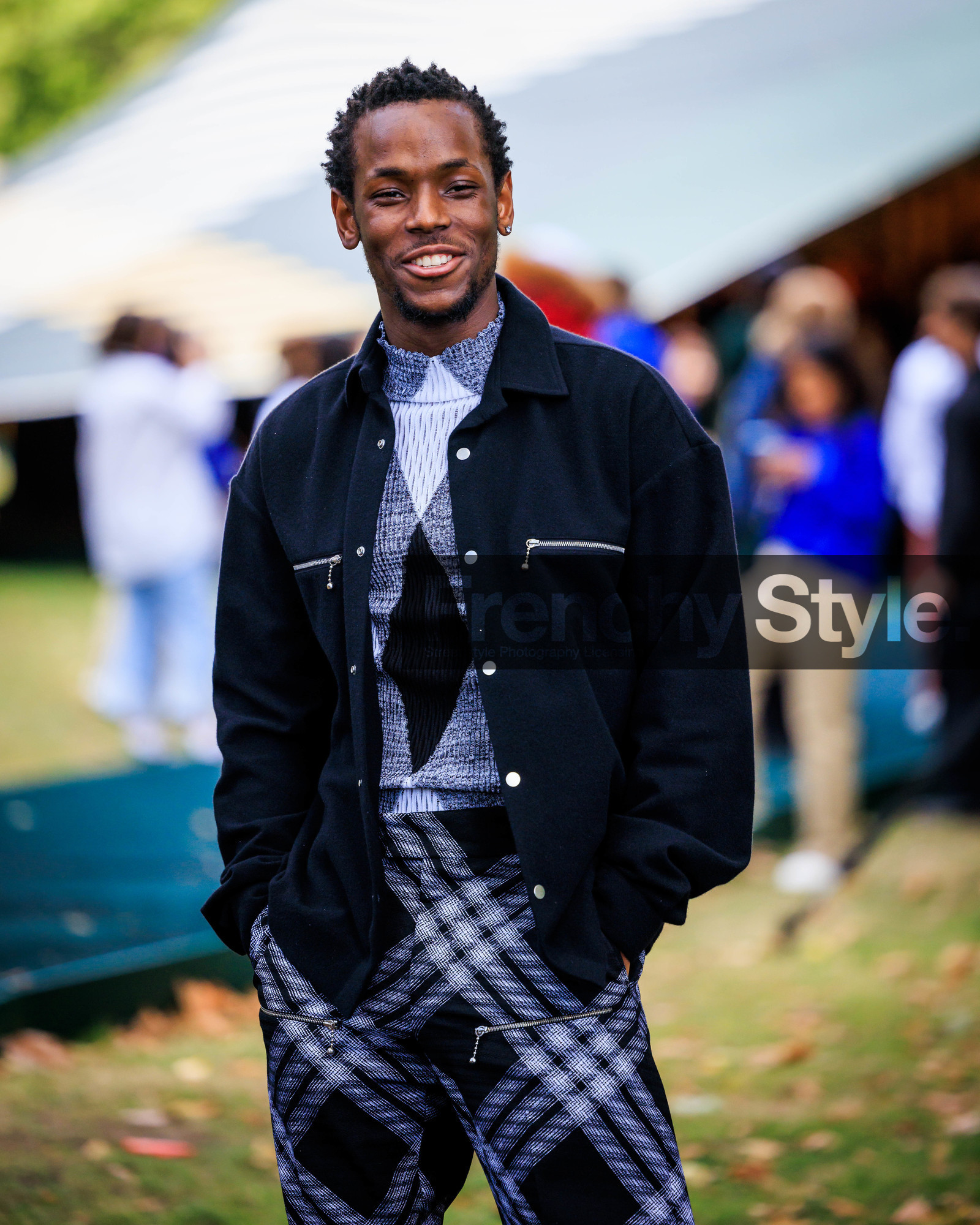 fashion week, frenchystyle, FW, jonathan paciullo, street style, LFW, LONDON, atmosphere details, detail, SPRING SUMMER 2024, SS 24