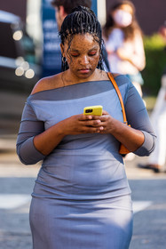 bicolor, bicolor dress, dress, grey dress, makeup, orange bag, orange eyeshadow, smartphone, transparent dress, white dress, fashion week, frenchystyle, FW, jonathan paciullo, street style, SPRING SUMMER 2022, SS 22, MFW, MILAN, vertical, atmosphere details