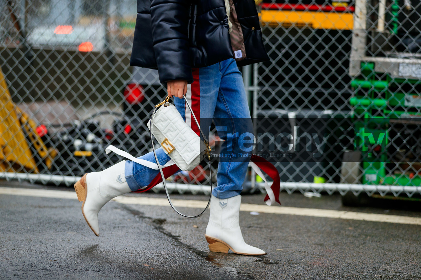 black jacket, blue denim, denim pants, down jacket, fendi, graphic bag, graphic pants, high heels, jeans, leather bag, leather jacket, leather shoes, monogram, printed bag, printed pants, trousers, white bag, white boots, street style, jonathan paciullo, frenchystyle, NYFW, NEW YORK, AUTUMN WINTER 2019-2020, AW 19-20, FALL WINTER 2019-2020, FW 19-20, fashion week, FW, atmosphere details, horizontal, detail