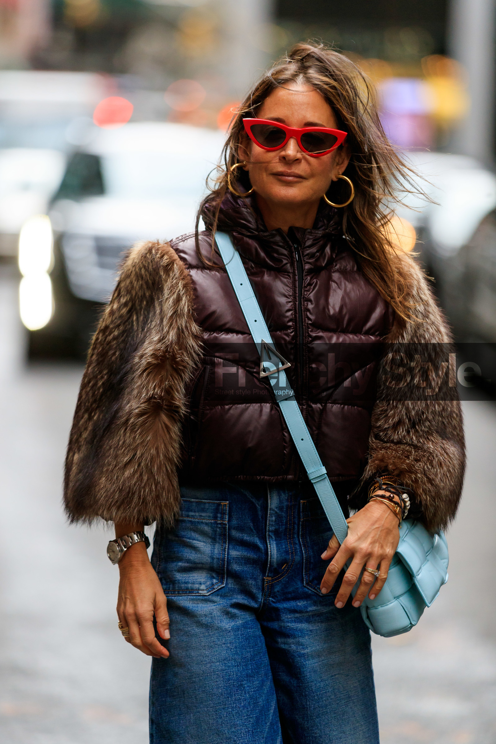 brown coat, fur coat, down jacket, light blue leather bag, plaited bag, plaited leather bag, bottega veneta bag, crossbody bag, celine sunglasses, eyecat sunglasses, red sunglasses, blue jeans, lucky charm bracelet, multi necklace, fashion week, frenchystyle, FW, jonathan paciullo, street style, AUTUMN WINTER 2020-2021, FALL WINTER 2020-2021, FW 20-21, vertical, atmosphere details, detail, NYFW, NEW YORK