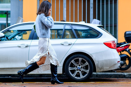 atmosphere details, AUTUMN WINTER 2017-2018, AW 17-18, black shoes, blue sweater, cowboy boots, diletta bonaiuti, FALL WINTER 2017-2018, fashion week, frenchystyle, full length, FW, FW 17-18, graphic skirt, high boots, horizontal, jonathan paciullo, leather shoes, MFW, MILAN, pearls, polka dot, printed skirt, rings, ruffled skirt, street style, white skirt