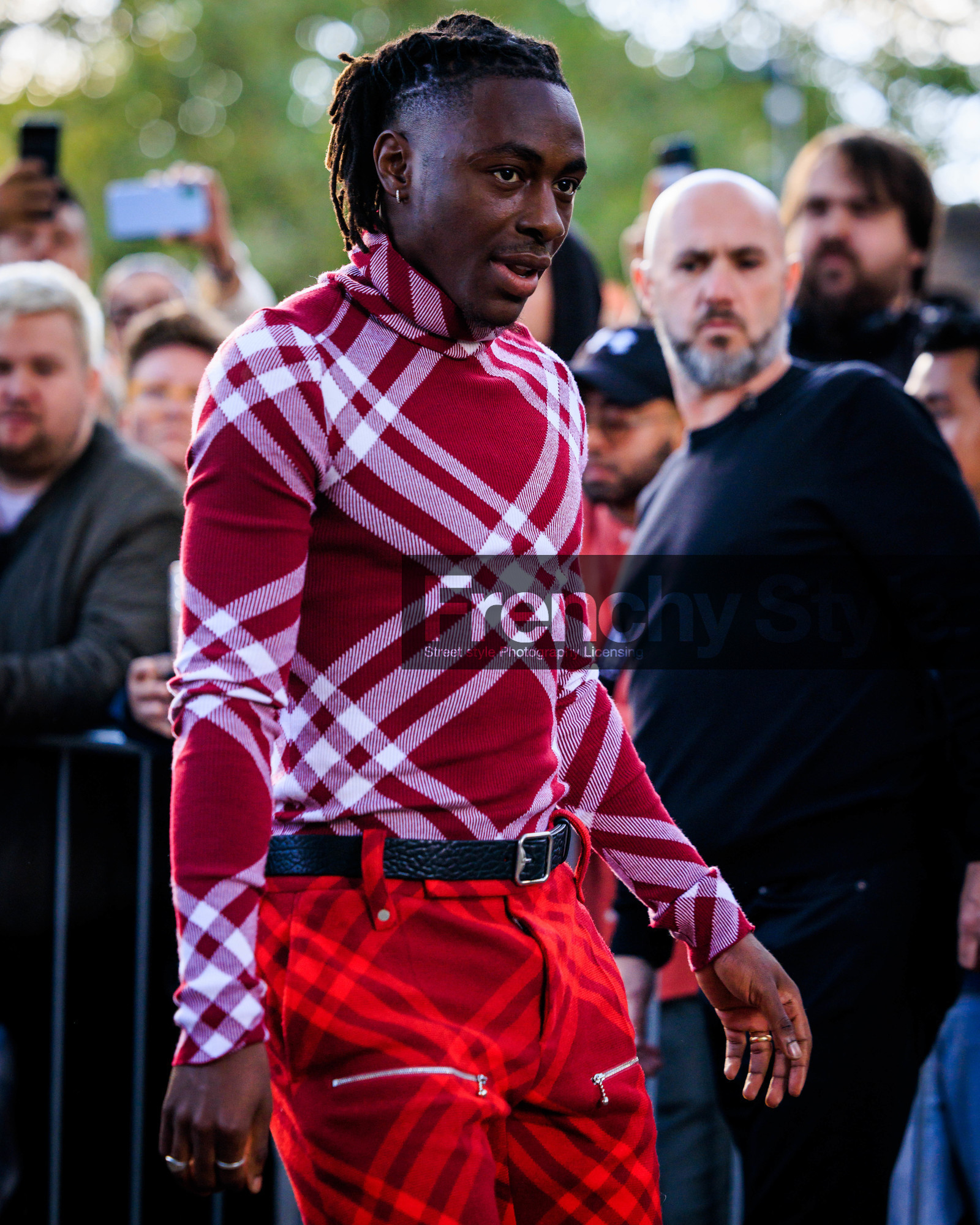 fashion week, frenchystyle, FW, jonathan paciullo, street style, LFW, LONDON, atmosphere details, detail, SPRING SUMMER 2024, SS 24