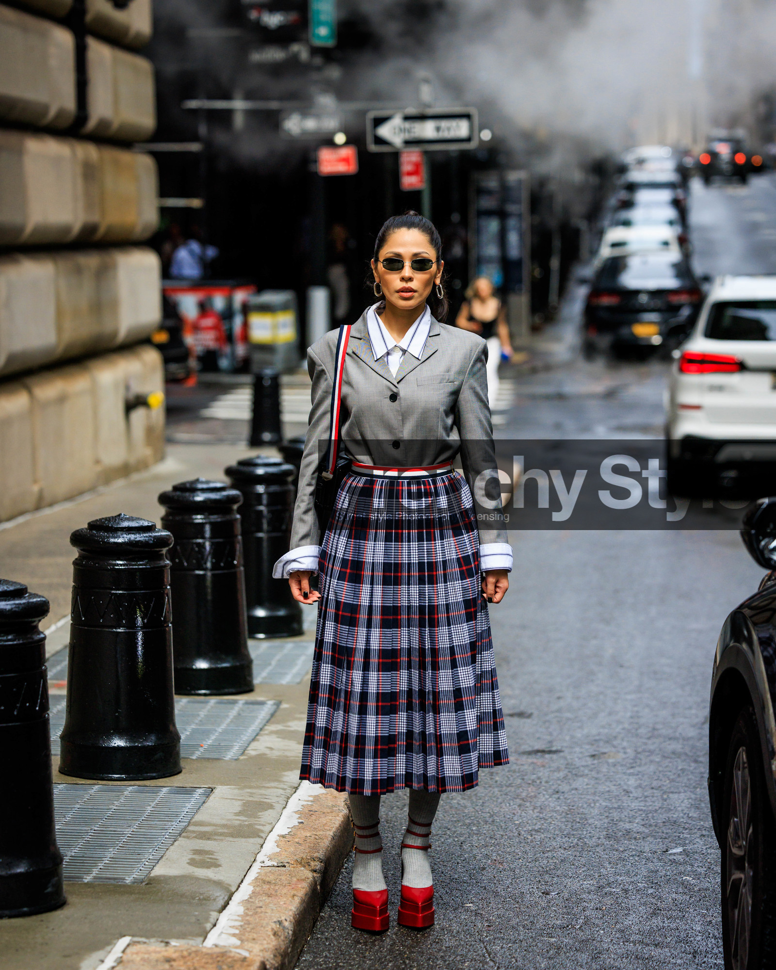 jonathan paciullo, FW, frenchystyle, fashion week, street style, vertical, detail, atmosphere details, NYFW, NEW YORK, SPRING SUMMER 2024, SS 24