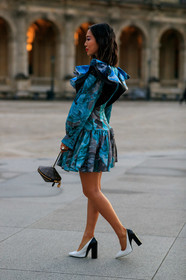 aimee song, blue dress, light blue dress, grey dress, mini dress, ruffle dress, long sleeves dress, white leather shoes, black leather shoes, animal skin shoes, high heels shoes, brown leather bag, monogrammed bag, geometric shape bag, mini bag, PARIS, PFW, SPRING SUMMER 2020, SS 20, fashion week, frenchystyle, FW, jonathan paciullo, street style, vertical, full length
