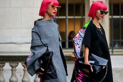 Ami and Aya Suzuki, margiela sunglasses, margiela dress, margiela bag, pink hair, dyed hair, asymmetrical dress, embroidered dress, patchwork dress, pink sunglasses, black sunglasses, butterfly sunglasses, black polish bag, black polish clutch, black leather clutch, margiela look, fashion week, frenchystyle, FW, jonathan paciullo, street style, SPRING SUMMER 2020, SS 20, PFW, PARIS, horizontal, atmosphere details, detail