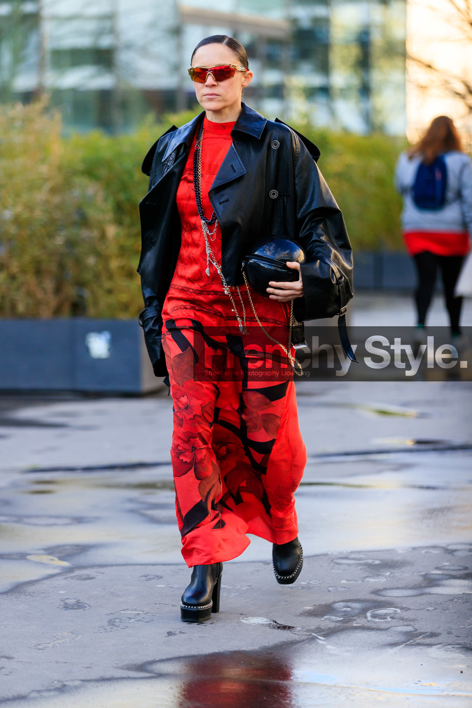 black leather jacket, red dress, floral printed dress, long dress, black vinyl bag, round shape bag, long necklace, red sunglasses, mirror sunglasses, futurist shape sunglasses, marine serre bag, marine serre dress, marine serre sunglasses, silvered necklace, black necklace, big chain necklace, shell necklace, charms necklace, black leather boots, platform shoes, high heels boots, fashion week, frenchystyle, FW, jonathan paciullo, street style, PFW, PARIS, AUTUMN WINTER 2020-2021, FALL WINTER 2020-2021, FW 20-21, vertical, full length