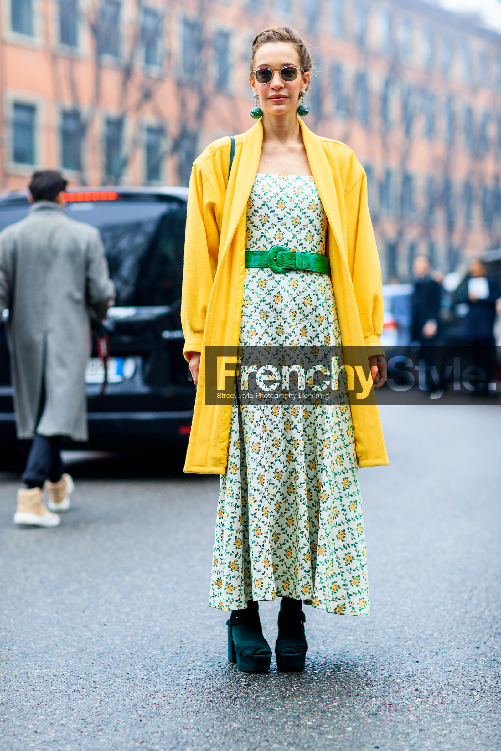 AUTUMN WINTER 2017-2018, AW 17-18, black shoes, braids, bustier dress, earrings, emerald, FALL WINTER 2017-2018, fashion week, floral, flower, frenchystyle, full length, FW, FW 17-18, graphic dress, green belt, green shoes, high heels, jonathan paciullo, leather belt, leather shoes, MFW, MILAN, printed dress, street style, sunglasses, vertical, yellow coat
