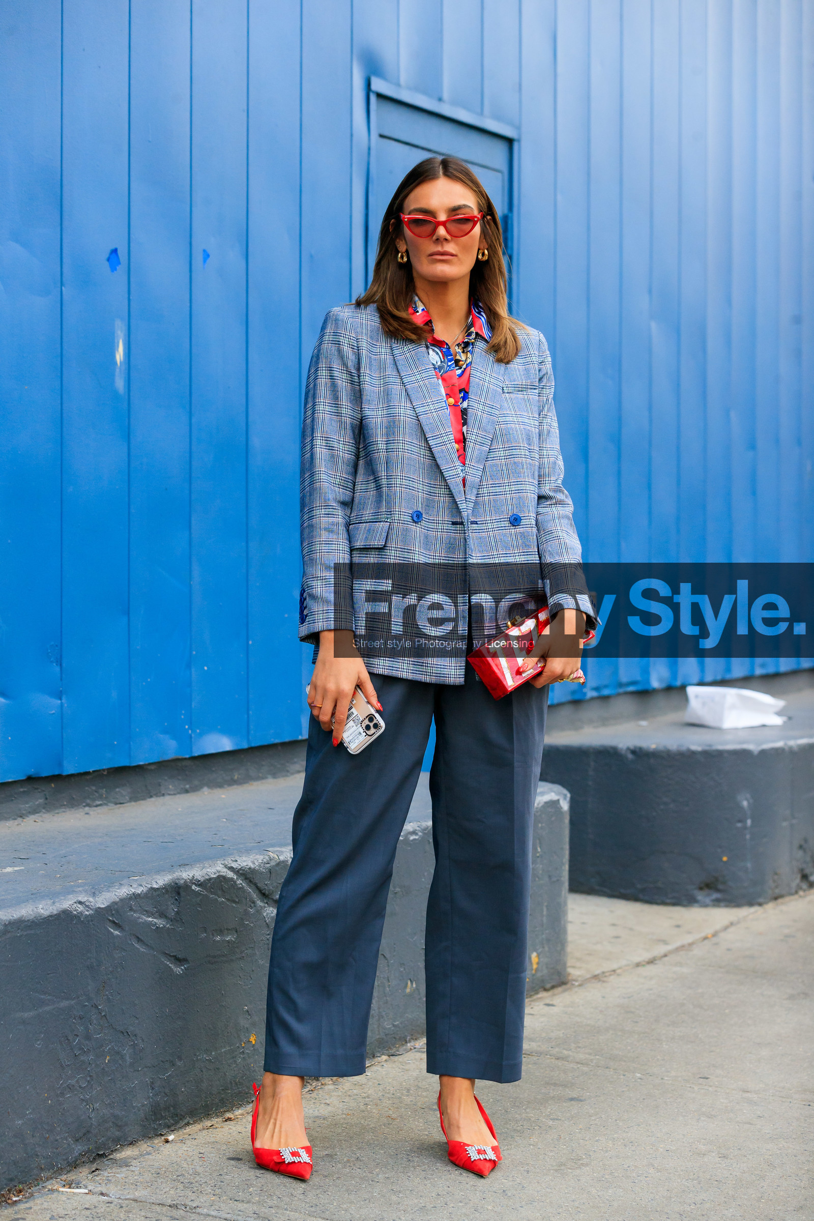 tezza, red sunglasses, butterfly sunglasses, red shirt, floral printed shirt, checked jacket, blue jacket, grey pants, red suede shoes, strassed shoes, sharp end shoes, red clutch, iphone, hoop earrings, golden earrings, cropped pants, loose pants, fashion week, frenchystyle, FW, jonathan paciullo, street style, FALL WINTER 2020-2021, AUTUMN WINTER 2020-2021, FW 20-21, vertical, full length, NYFW, NEW YORK