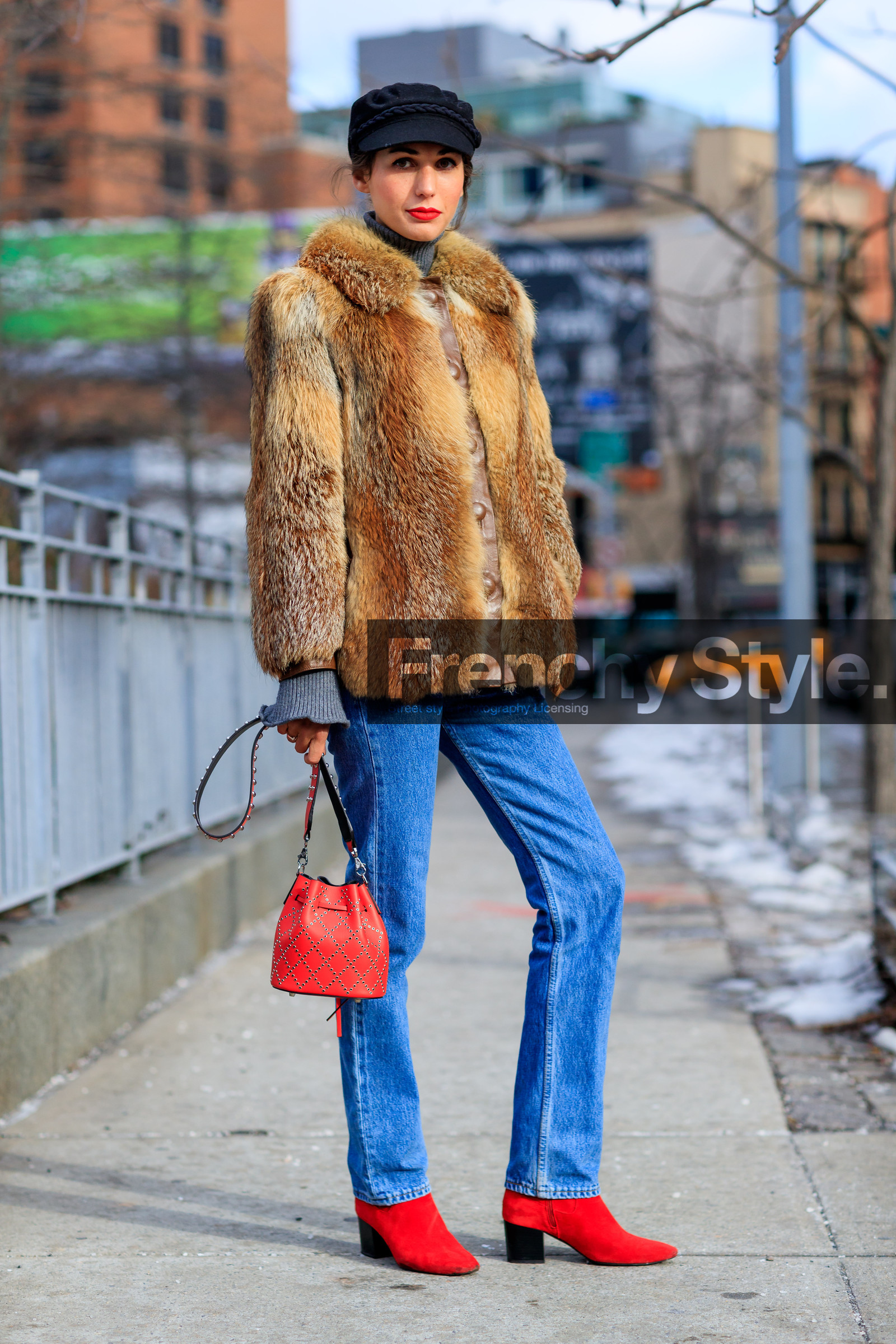 AUTUMN WINTER 2017-2018, AW 17-18, beret, black hat, blue denim, brown coat, brown fur, denim pants, diletta bonaiuti, FALL WINTER 2017-2018, fashion week, frenchystyle, full length, Fur coat, FW, FW 17-18, high heels, jeans, jonathan paciullo, leather bag, leather boots, NEW YORK, NYFW, red bag, red boots, street style, trousers, vertical