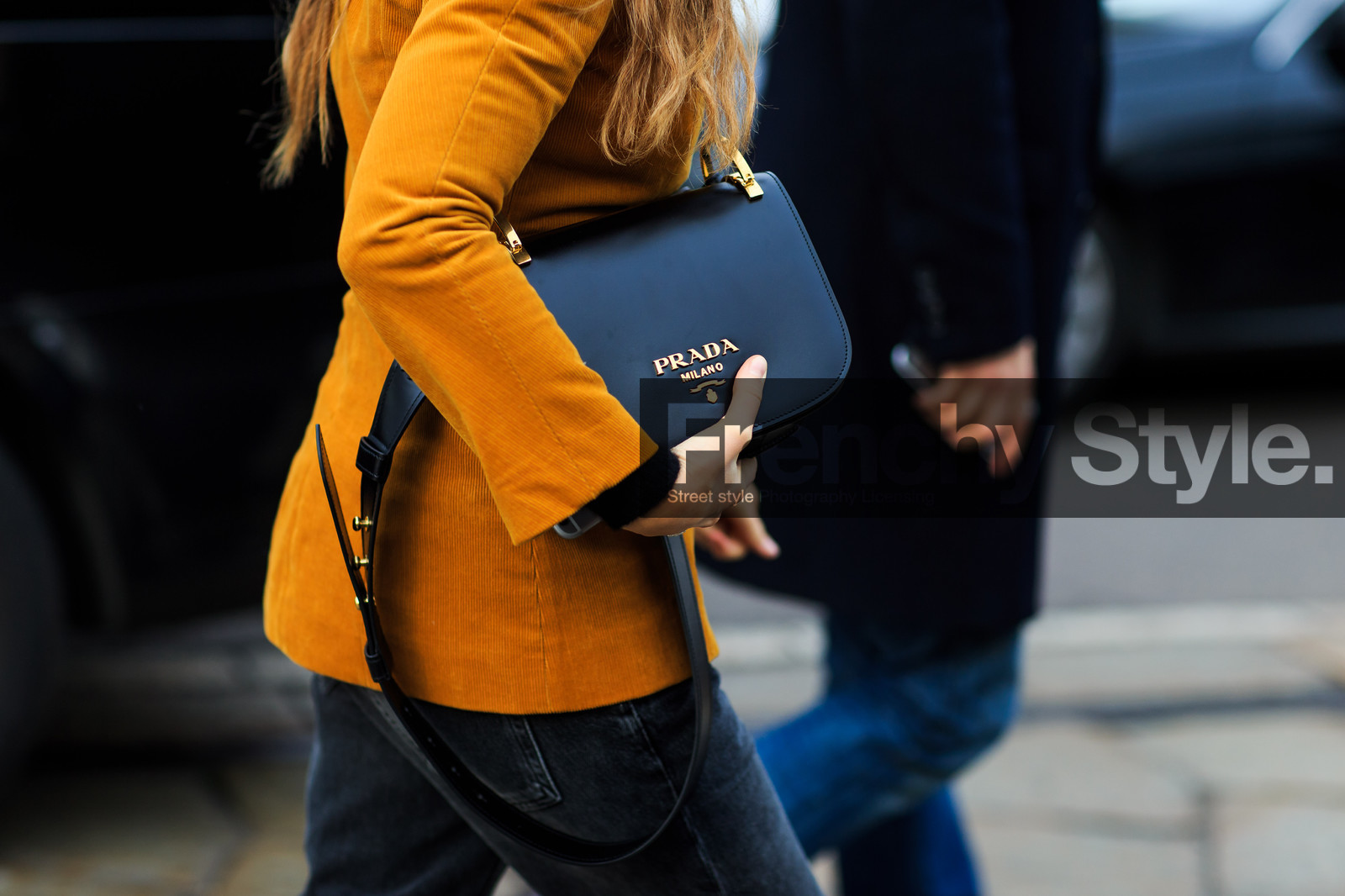 atmosphere details, AUTUMN WINTER 2016-2017, AW 16-17, black bag, black denim, blazer, camel jacket, corduroy, denim pants, detail, FALL WINTER 2016-2017, fashion week, frenchystyle, FW, FW 16-17, horizontal, jeans, jonathan paciullo, leather bag, LFW, LONDON, MENSWEAR, prada, street style, trousers, velvet