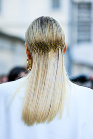 back details, bobby pins hair, blond hair, golden loops, golden earrings, leonie hanne, street style, jonathan paciullo, FW, frenchystyle, fashion week, MFW, MILAN, FALL WINTER 2022_2023, AUTUMN WINTER 2022-2023, FW 22-23, vertical, atmosphere details