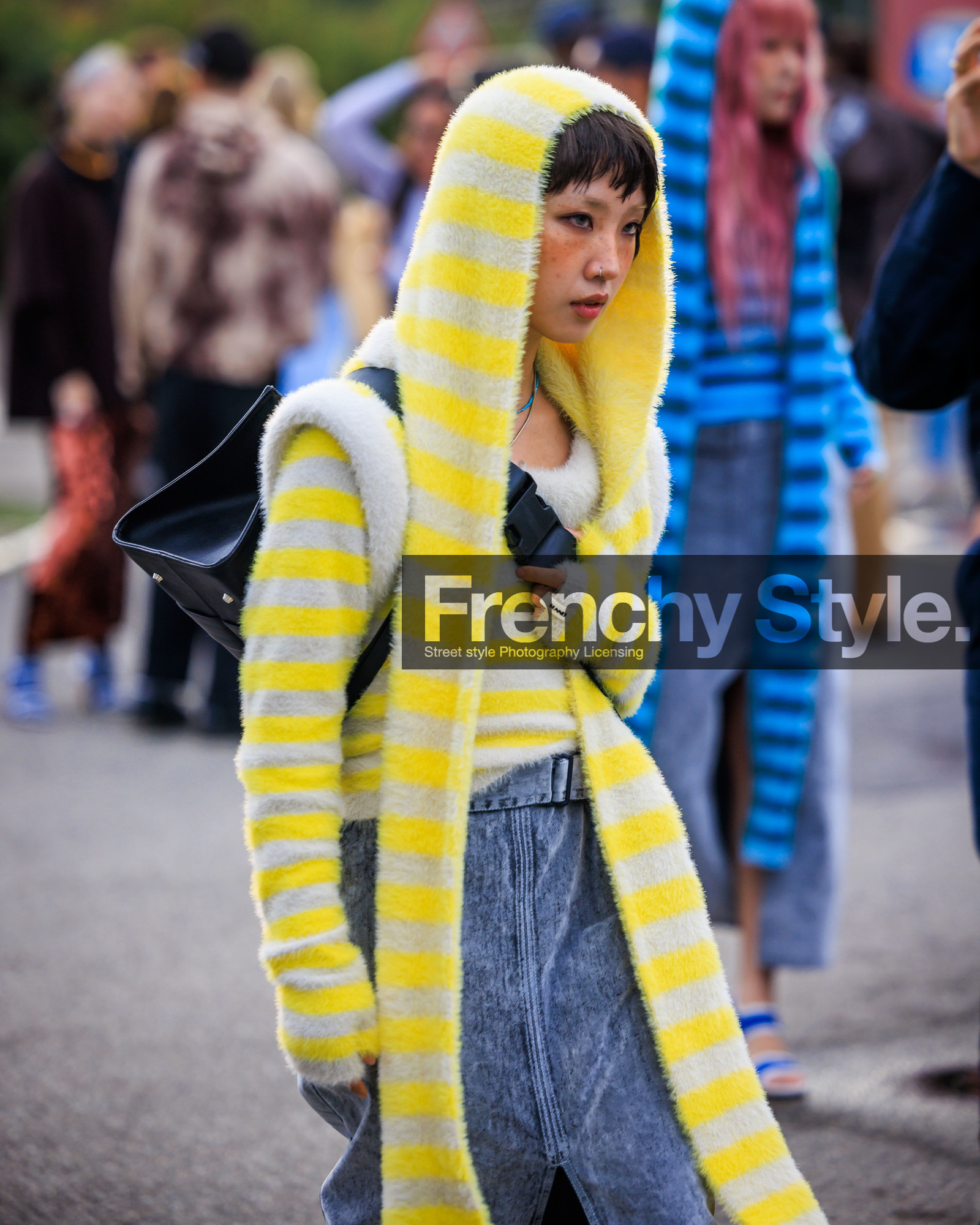 street style, jonathan paciullo, FW, fashion week, frenchystyle, MFW, MILAN, SPRING SUMMER 2024, SS 24, vertical, atmosphere details, detail