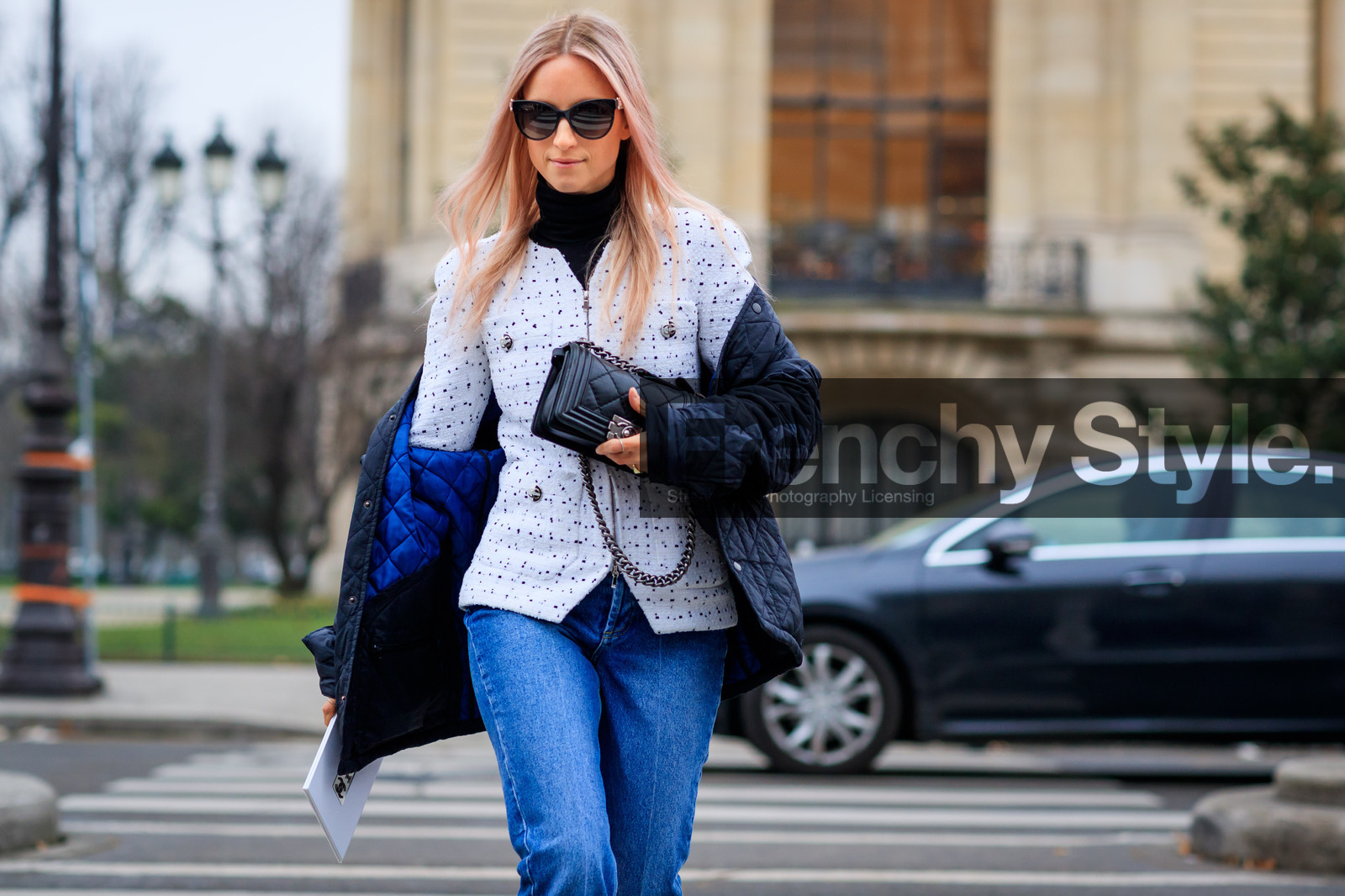 black bag, black jacket, black mules, black turtleneck, blue denim, boy bag, chanel, denim pants, dyed hair, jeans, leather bag, off the shoulder, pink hair, sunglasses, trousers, tweed jacket, white jacket, fashion week, frenchystyle, FW, jonathan paciullo, street style, PFW, PARIS, SPRING SUMMER 2017, SS 17, HAUTE COUTURE, atmosphere details, detail, horizontal, Charlotte Groeneveld