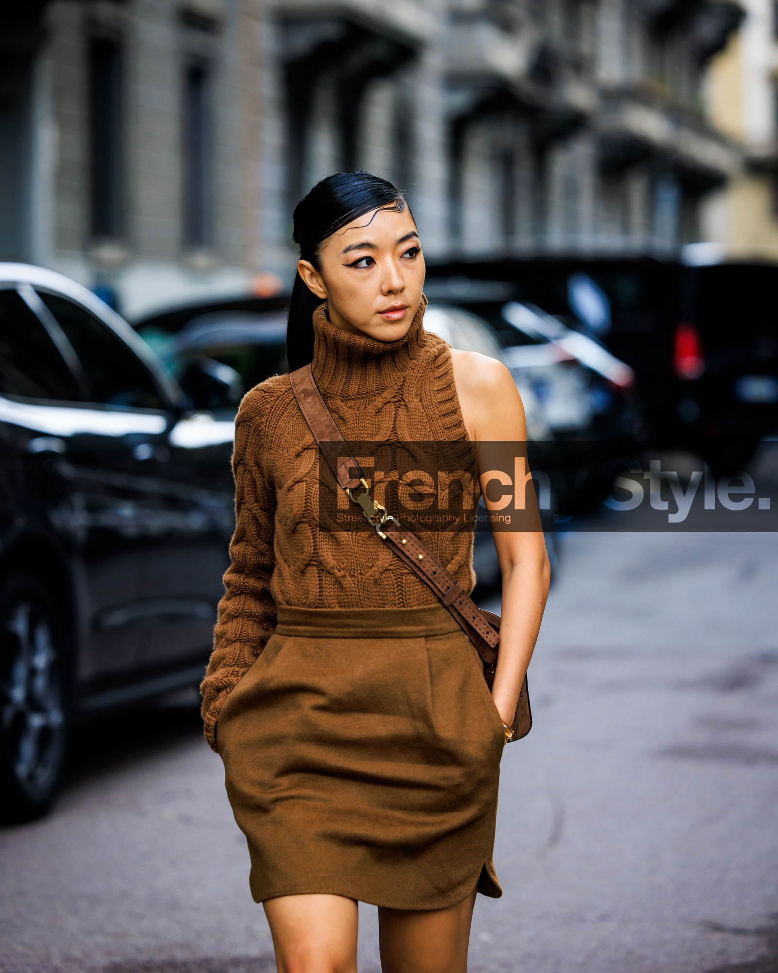 fashion week, frenchystyle, street style, jonathan paciullo, FW, MFW, MILAN, SPRING SUMMER 2024, SS 24, vertical, atmosphere details, detail