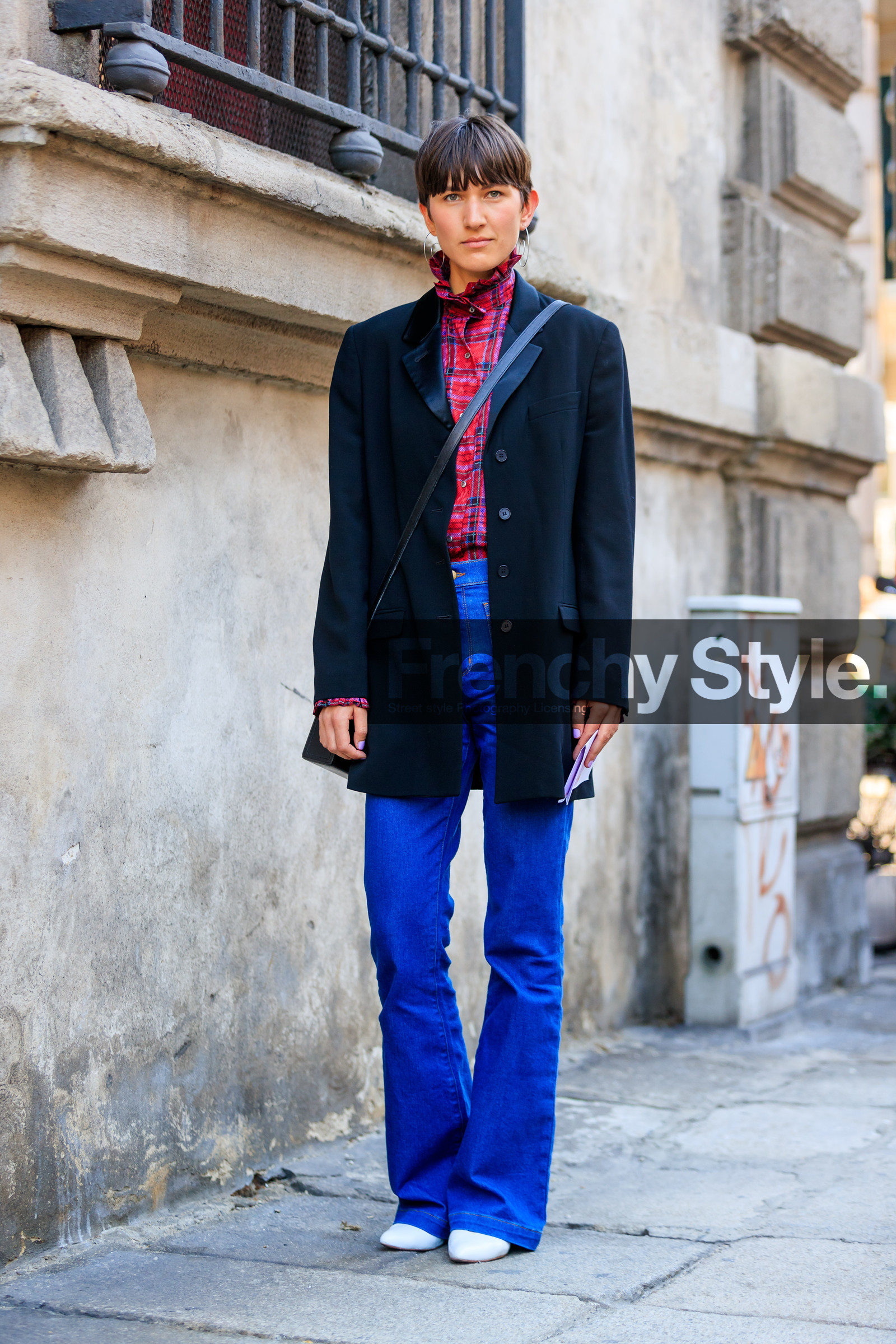 black jacket, blazer, blue denim, checked shirt, denim pants, fashion week, frenchystyle, full length, FW, graphic shirt, jeans, jonathan paciullo, leather shoes, MFW, MILAN, printed shirt, red shirt, SPRING SUMMER 2018, SS 18, street style, tartan, trousers, vertical, white shoes