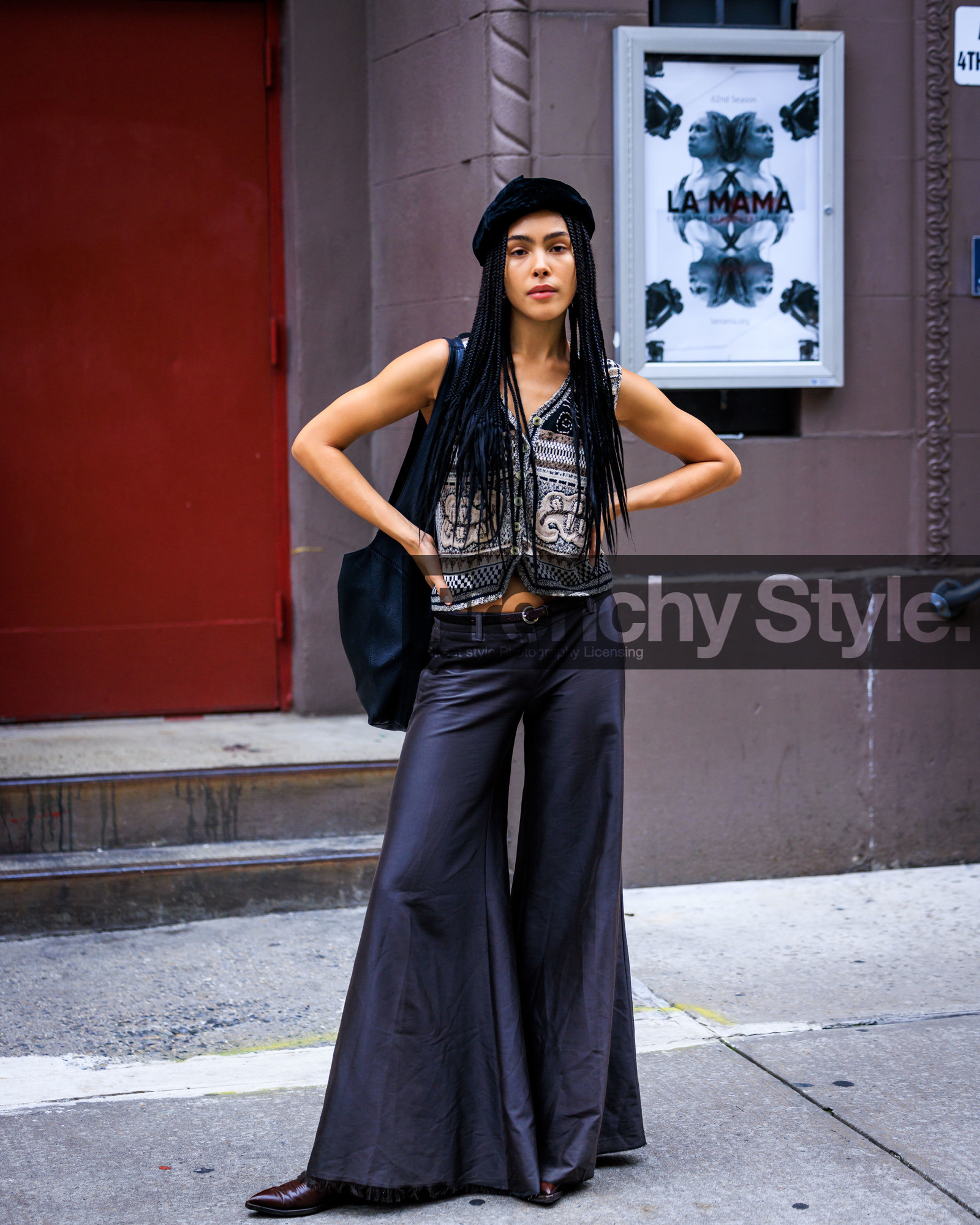 jonathan paciullo, FW, frenchystyle, fashion week, street style, vertical, detail, atmosphere details, NEW YORK, NYFW, SPRING SUMMER 2024, SS 24