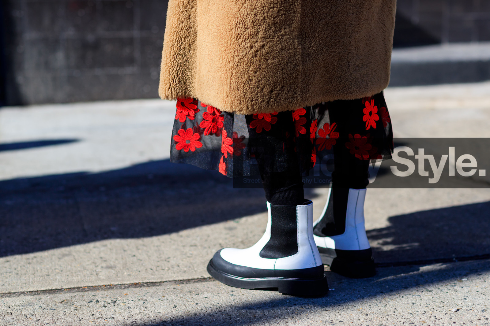 beige jacket, black skirt, camel coat, céline, embroidered skirt, floral, flowers, Fur coat, graphic skirt, leather shoes, printed skirt, shearling, white boots, street style, jonathan paciullo, FW, frenchystyle, fashion week, NYFW, NEW YORK, AUTUMN WINTER 2018-2019, AW 18-19, FALL WINTER 2018-2019, FW 18-19, atmosphere details, horizontal, detail, Lucy Chadwick