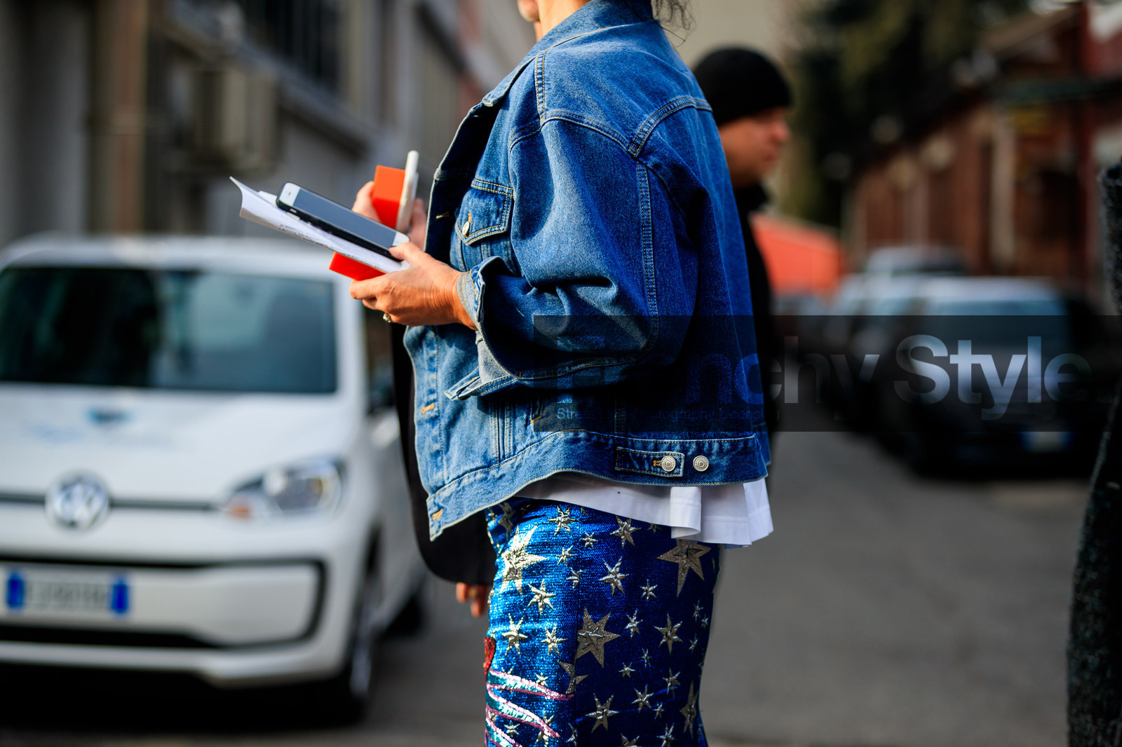 blue denim, blue skirt, denim jacket, glitter, graphic skirt, printed skirt, shiny skirt, stars, fashion week, frenchystyle, FW, jonathan paciullo, street style, MFW, MILAN, AUTUMN WINTER 2018-2019, FALL WINTER 2018-2019, FW 18-19, horizontal, atmosphere details