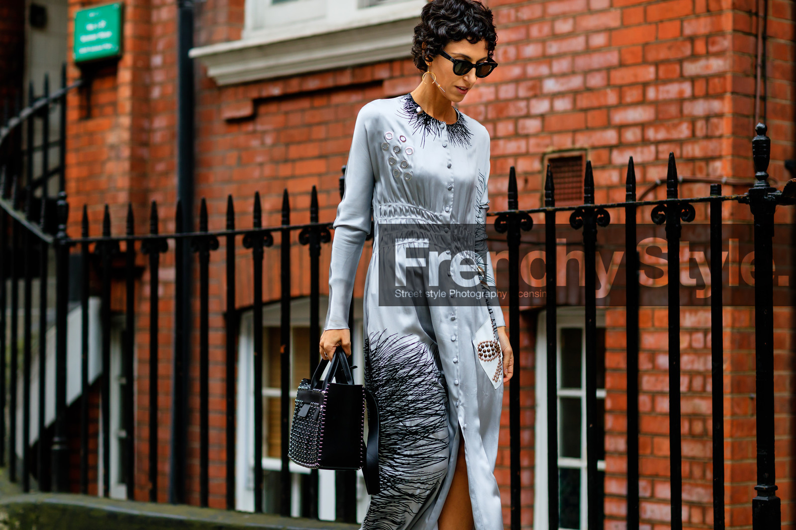 atmosphere details, black bag, detail, fashion week, frenchystyle, FW, grey dress, horizontal, jonathan paciullo, leather bag, LFW, LONDON, long dress, printed dress, silk dress, silver dress, SPRING SUMMER 2017, SS 17, street style, studded bag, sunglasses, woman, yasmin sewell
