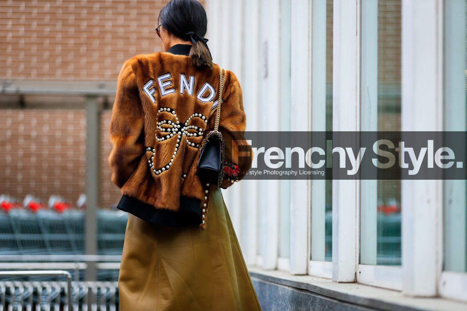 black bag, brown fur, brown jacket, brown skirt, embroidered jacket, fendi, fur jacket, graphic jacket, leather bag, printed jacket, fashion week, frenchystyle, FW, jonathan paciullo, street style, MFW, MILAN, AUTUMN WINTER 2018-2019, FALL WINTER 2018-2019, FW 18-19, horizontal, atmosphere details, Chriselle Lim