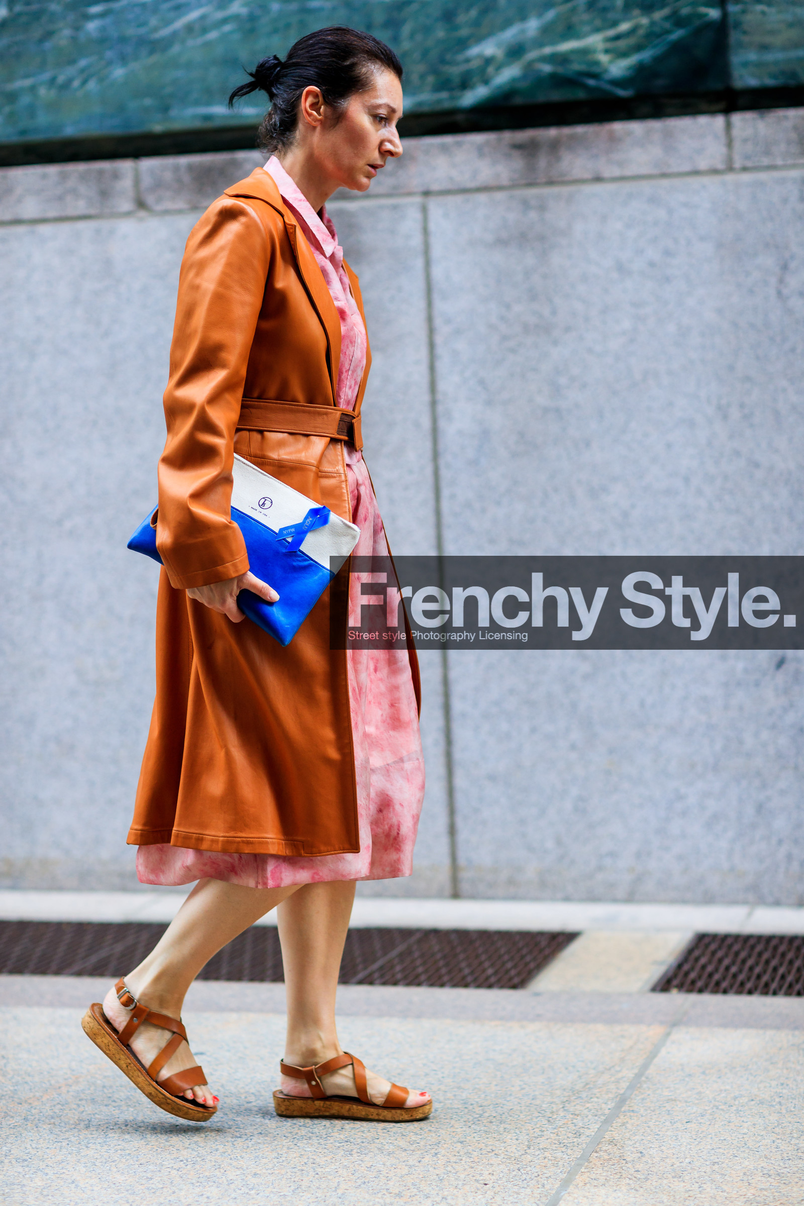 blue bag, brown coat, brown sandals, fashion week, frenchystyle, full length, FW, graphic bag, jonathan paciullo, leather bag, leather coat, leather shoes, NEW YORK, NYFW, pink dress, printed bag, SPRING SUMMER 2018, SS 18, street style, vertical