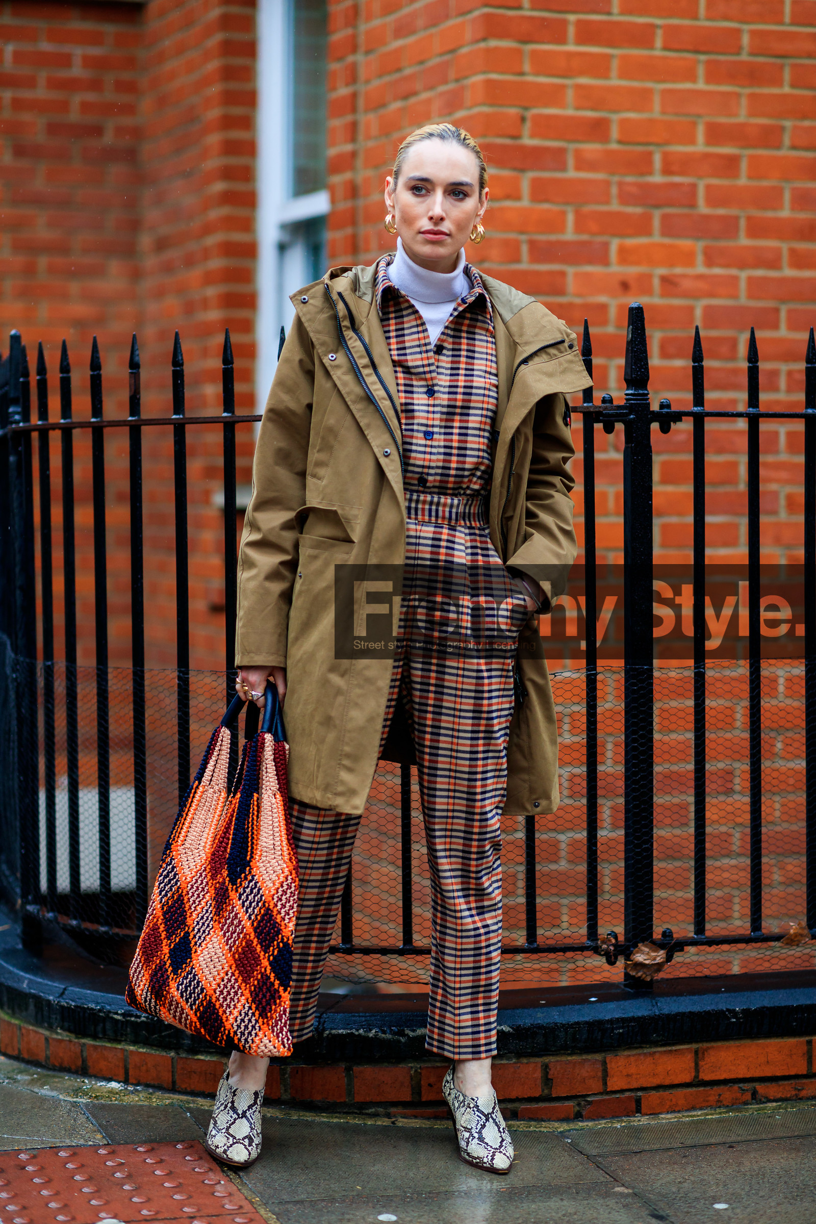 animal print, brown coat, brown jumpsuit, checked, earrings, flora macdonald johnston, graphic pants, grey shoes, high heels, leather bag, leather shoes, orange bag, orange jumpsuit, plaid, printed pants, snake print, trousers, turtleneck sweater, white sweater, LONDON, LFW, fashion week, frenchystyle, FW, jonathan paciullo, street style, AUTUMN WINTER 2019-2020, AW 19-20, FW 19-20, FALL WINTER 2019-2020, vertical, full length