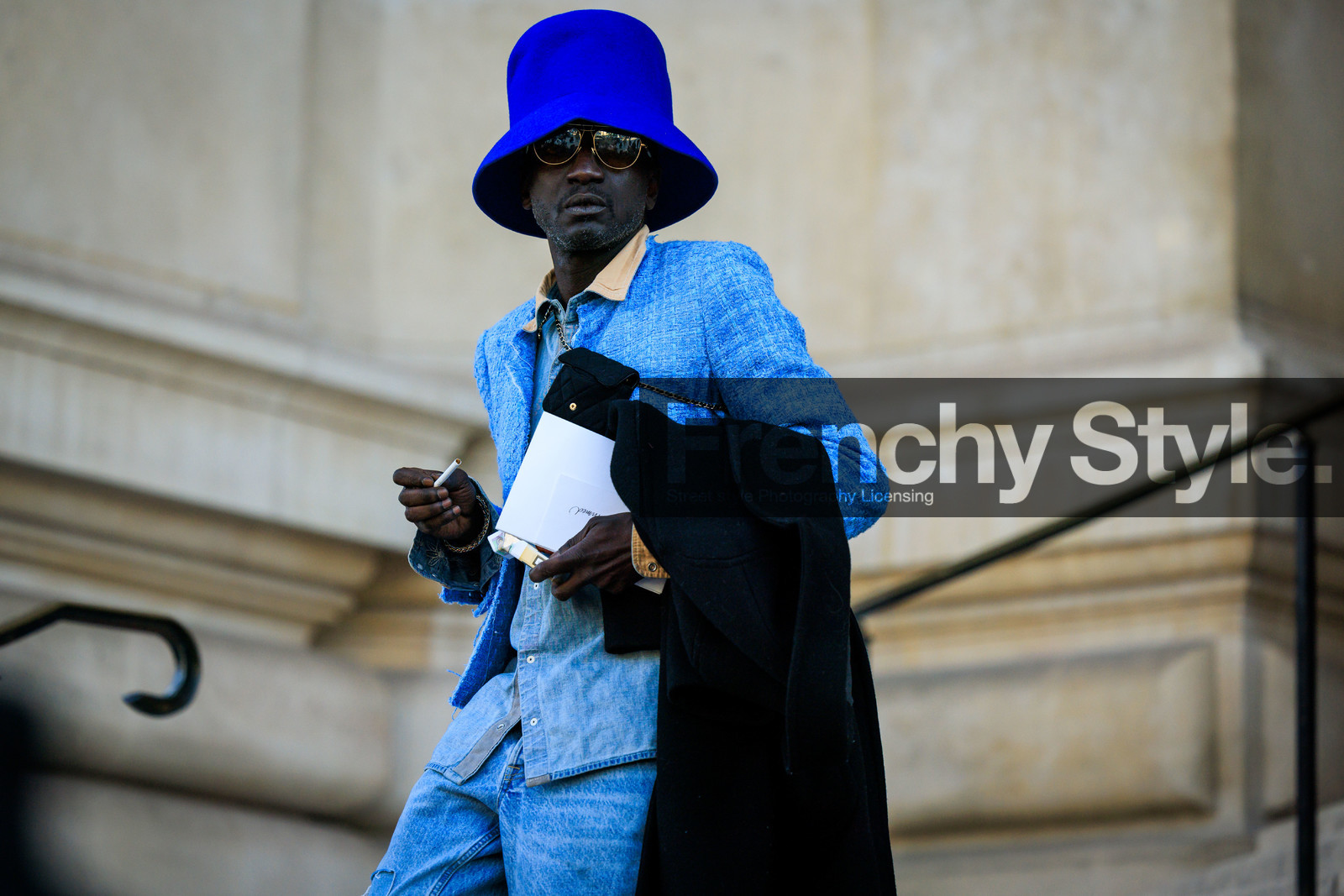 blue hat, black sunglasses, tweed jacket, blue jacket, denim shirt, classic jeans, black coat, fashion week, frenchystyle, FW, jonathan paciullo, street style, PARIS, PFW, SPRING SUMMER 2022, SS 22, atmosphere details, detail, horizontal