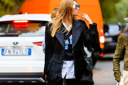 black jacket, black pullover, floral printed pullover, cropped pullover, white shirt, white sunglasses, big sunglasses, pucci sunglasses, fringe jacket, street style, jonathan paciullo, FW, frenchystyle, fashion week, MFW, MILAN, SPRING SUMMER 2021, SS 21, horizontal, atmosphere details, detail