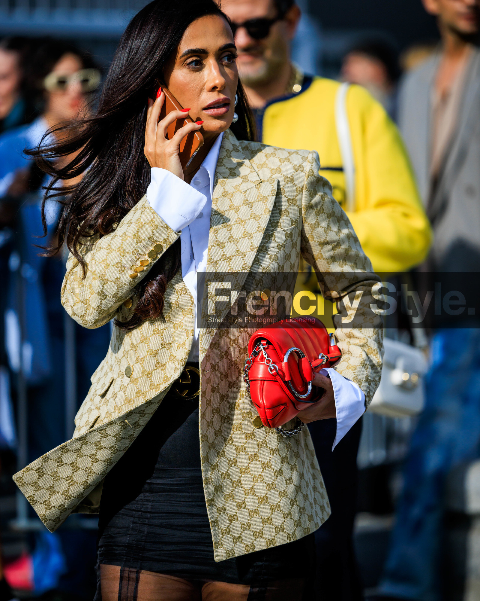street style, jonathan paciullo, FW, fashion week, frenchystyle, MFW, MILAN, SPRING SUMMER 2024, SS 24, vertical, atmosphere details, detail