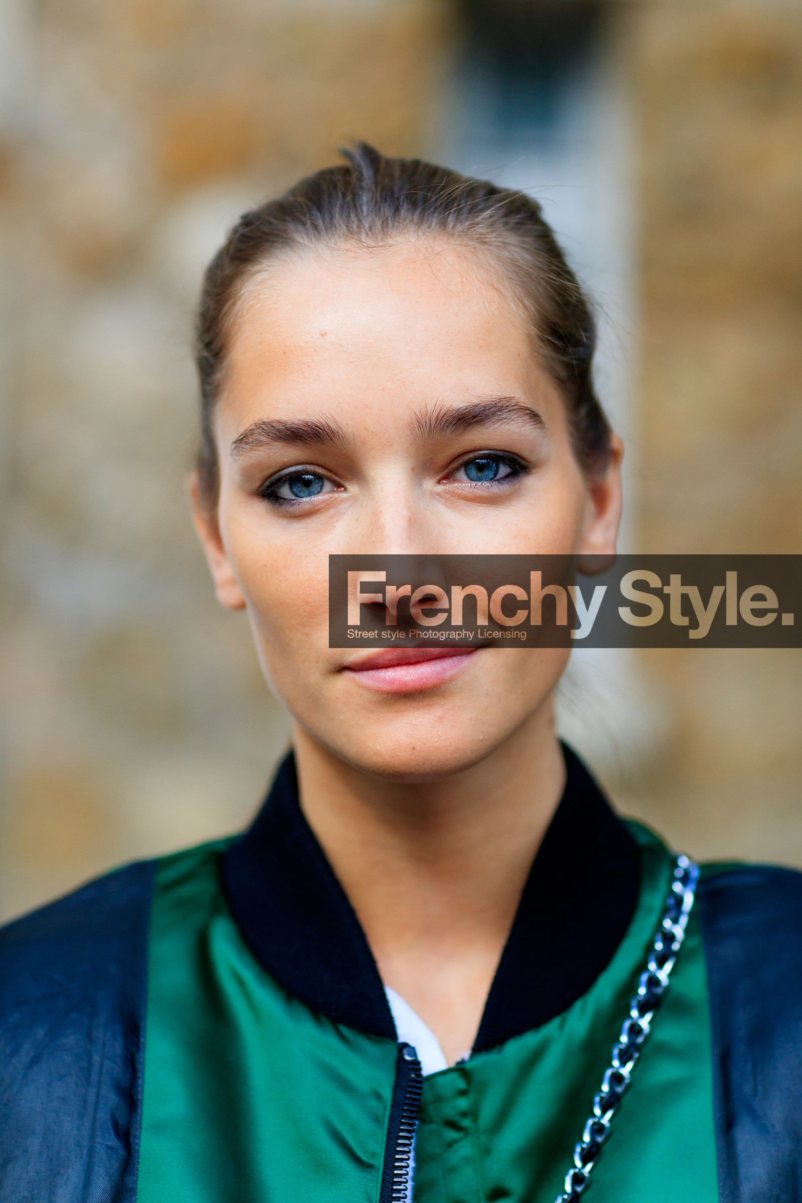 atmosphere details, black jacket, bomber jacket, detail, fashion week, frenchystyle, FW, graphic jacket, green jacket, jonathan paciullo, natural, PARIS, PFW, printed jacket, skin, skincare, SPRING SUMMER 2018, SS 18, street style, vertical, model, portrait, josephine le tutour