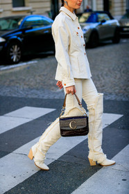black bag, chloé, denim shirt, eva geraldine fontanelli, geraldine boublil, high boots, high heels, leather bag, leather shoes, trousers, white pants, white shirt, white shoes, fashion week, frenchystyle, FW, jonathan paciullo, street style, PFW, PARIS, AUTUMN WINTER 2019-2020, AW 19-20, FALL WINTER 2019-2020, FW 19-20, vertical, atmosphere details, detail