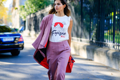 atmosphere details, blazer, detail, Doina Ciobanu, fashion week, frenchystyle, FW, horizontal, jonathan paciullo, leather bag, off the shoulder, PARIS, PFW, pink jacket, pink pants, printed t shirt, red bag, SPRING SUMMER 2017, SS 17, street style, trousers, white t shirt