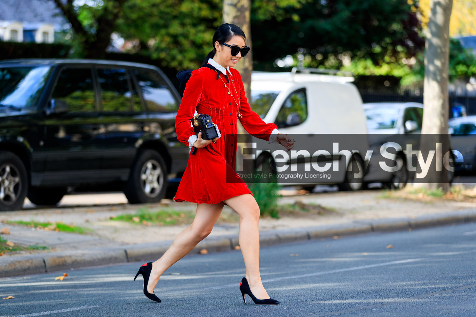 atmosphere details, black bag, black shoes, collar, fashion week, frenchystyle, full length, FW, high heels, horizontal, jonathan paciullo, leather bag, leather shoes, necklace, PARIS, PFW, red dress, SPRING SUMMER 2018, SS 18, street style, sunglasses, velvet, yuwei zhangzou, yuyu zhangzou