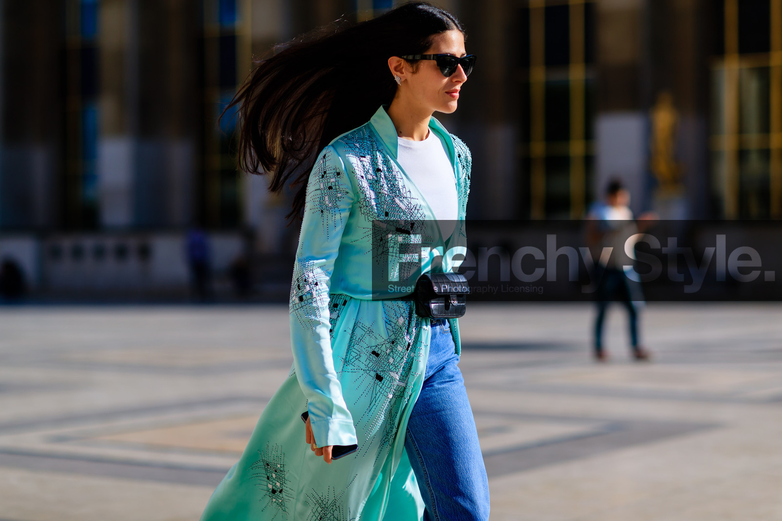 atmosphere details, AUTUMN WINTER 2016-2017, AW 16-17, black bag, blue cardigan, blue denim, blue jacket, chanel, denim pants, detail, embroidered jacket, FALL WINTER 2016-2017, fanny pack, fashion week, frenchystyle, FW, FW 16-17, gilda ambrosio, glitter, HAUTE COUTURE, horizontal, japanese print, jeans, jonathan paciullo, leather bag, MENSWEAR, PARIS, PFW, printed jacket, silk jacket, street style, sunglasses, trousers, turquoise, white top