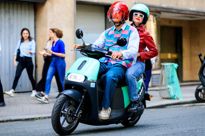 street style, jonathan paciullo, FW, frenchystyle, fashion week, PFW, PARIS, SPRING SUMMER 2019, SS 19, horizontal, atmosphere details, full length