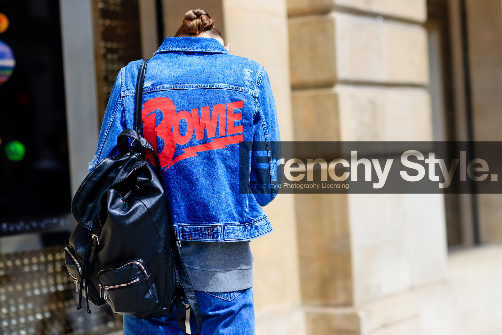 atmosphere details, AUTUMN WINTER 2016-2017, AW 16-17, back detail, black bag, black sneakers, blue denim, converse, denim jacket, denim pants, detail, embroidered jacket, FALL WINTER 2016-2017, fashion week, frenchystyle, FW, FW 16-17, grey sweater, HAUTE COUTURE, horizontal, jeans, jonathan paciullo, leather backpack, MENSWEAR, message, model, PARIS, PFW, printed jacket, street style, trousers