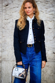 chloe bag, white leather bag, face printed bag, chloe jacket, chloe look, chloe shirt, denim, blue jeans, navy blue jacket, white shirt, lace shirt, flare jeans, loose jeans, pearl earrings, dangling earrings, fashion week, frenchystyle, FW, jonathan paciullo, street style, PFW, PARIS, SPRING SUMMER 2021, SS 21, vertical, atmosphere details, detail