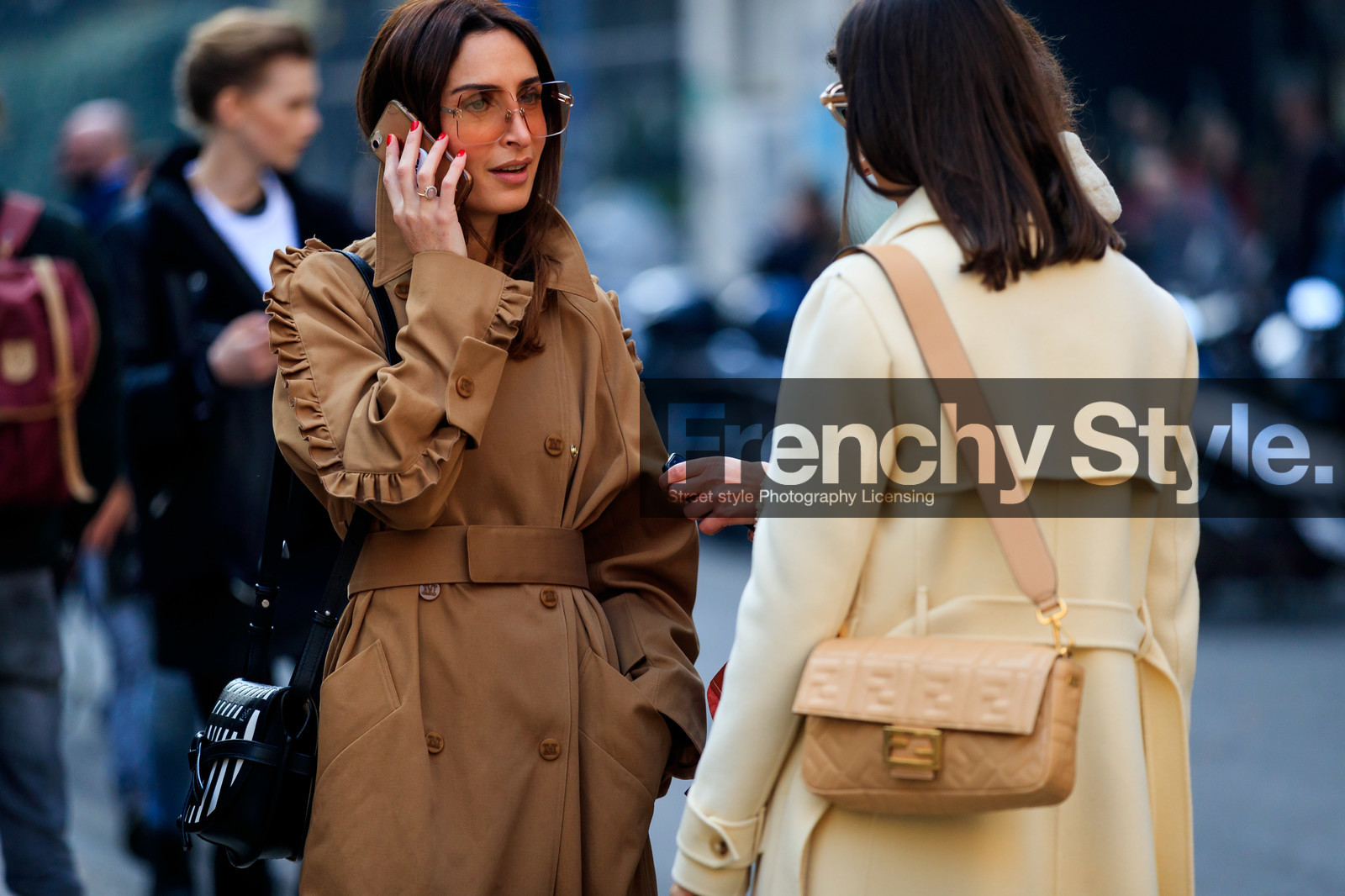 beige bag, beige coat, belted coat, brown coat, fendi, geraldine boublil, leather bag, monogram, ruffles, sunglasses, MILAN, MFW, fashion week, frenchystyle, FW, jonathan paciullo, street style, AUTUMN WINTER 2019-2020, AW 19-20, FALL WINTER 2019-2020, FW 19-20, atmosphere details, detail, horizontal