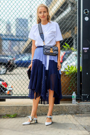 blue bag, blue skirt, christian dior, fashion week, frenchystyle, full length, FW, graphic bag, graphic skirt, jonathan paciullo, leather bag, leather shoes, leonie hanne, louis vuitton, monogram, NEW YORK, NYFW, pleated skirt, printed bag, printed skirt, SPRING SUMMER 2018, SS 18, street style, vertical, white shoes, white t shirt