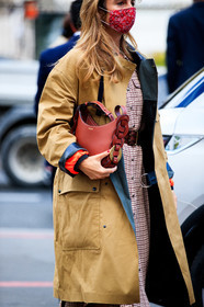 sonia sieff, camel trenchcoat, camel parka, brown leather bag, checked dress, burgundy dress, white dress, belted dress, long dress, black leather derbies, button dress, chloe bag, chloe jacket, chloe look, chloe dress, chloe shoes, covid face mask, fashion week, frenchystyle, FW, jonathan paciullo, street style, PFW, PARIS, SPRING SUMMER 2021, SS 21, vertical, atmosphere details, detail
