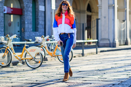 atmosphere details, AUTUMN WINTER 2017-2018, AW 17-18, blue denim, brown boots, denim pants, ece sukan, FALL WINTER 2017-2018, fashion week, frenchystyle, full length, FW, FW 17-18, graphic jacket, high heels, horizontal, jeans, jonathan paciullo, leather shoes, MFW, MILAN, pink, printed jacket, rain jacket, red, street style, suede shoes, sunglasses, trousers, white