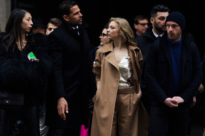 atmosphere details, AUTUMN WINTER 2016-2017, AW 16-17, brown coat, brown pants, camel coat, camel pants, detail, FALL WINTER 2016-2017, fashion week, frenchystyle, FW, FW 16-17, golden top, horizontal, jonathan paciullo, LFW, LONDON, MENSWEAR, natalie dormer, street style, trousers